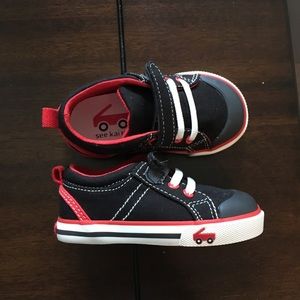 See Kai Run Shoes/ Size 6